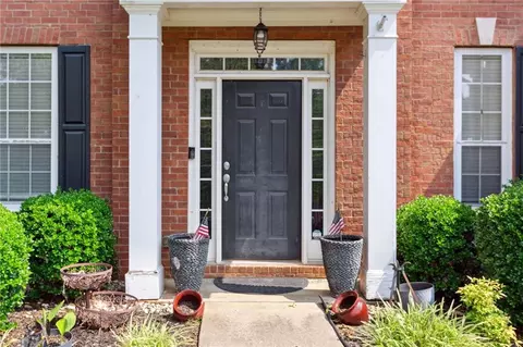 350 Sable Ct, Alpharetta, GA 30004