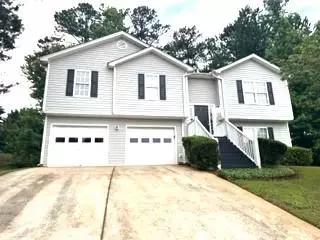 1935 Foster Trace Ct, Lawrenceville, GA 30043