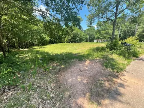 265 Lynn Dr, Covington, GA 30016 photo 4