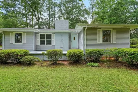 2560 Davis Cir, Austell, GA 30168