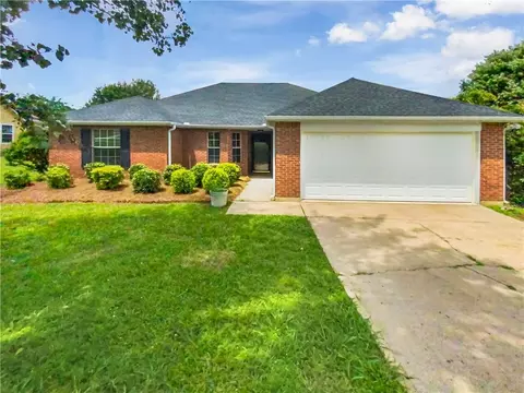 311 Tait Rd, Stockbridge, GA 30281