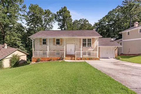 4456 Cedar Ridge Trl, Stone Mountain, GA 30083