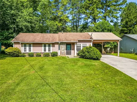7621 Park Ln, Jonesboro, GA 30236