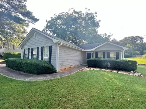 65 Belmont Trl, Covington, GA 30016