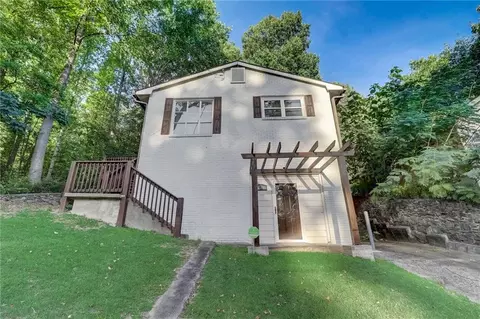 271 Childs Dr NW, Atlanta, GA 30314