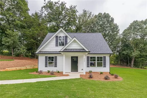 3435 Dogwood Cir, Cumming, GA 30041