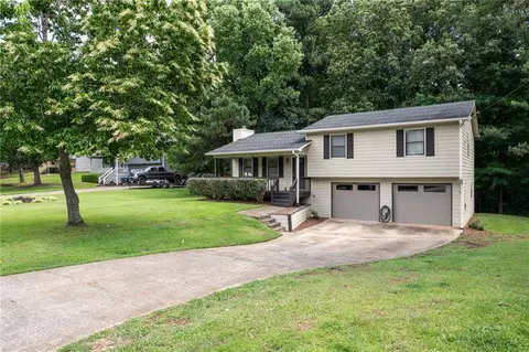 207 Woodland St, Dallas, GA 30157