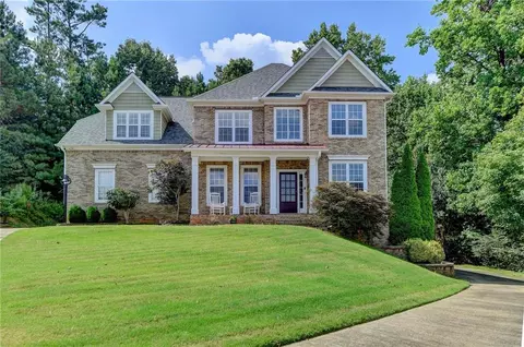 3865 Magnolia Leaf Ln, Suwanee, GA 30024