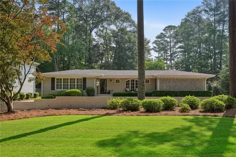 2867 Sequoyah Dr NW, Atlanta, GA 30327