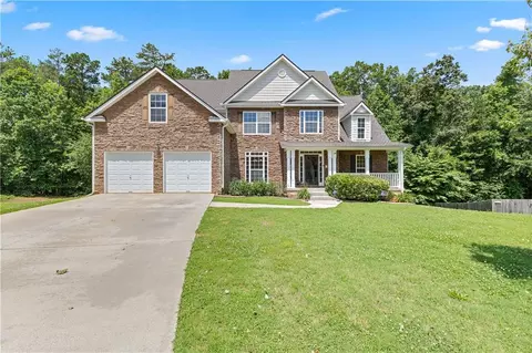 6821 Oconee Pl, Fairburn, GA 30213