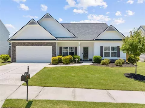 1111 Bald Eagle Trce, Hoschton, GA 30548