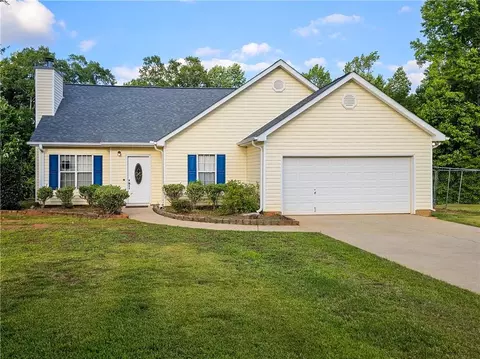 315 Petal Creek Ct, Mcdonough, GA 30252