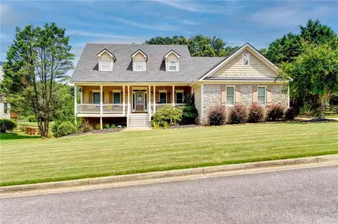 4830 Trailing Fox Dr, Cumming, GA 30040