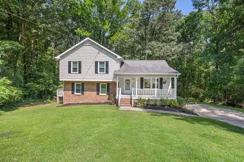 1729 Vertex Dr, Snellville, GA 30078