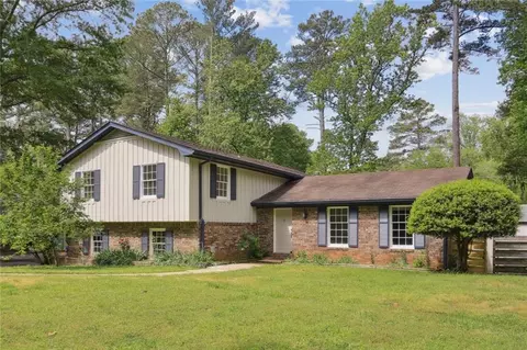 4436 Shelborne Dr, Dunwoody, GA 30338