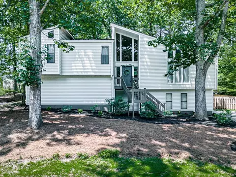 3464 Winter Chase Dr, Marietta, GA 30062