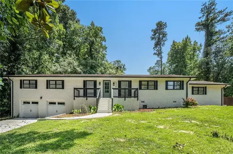 2568 Holly Ln, Marietta, GA 30062