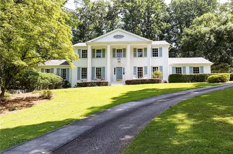 695 Fair Oaks Mnr, Atlanta, GA 30327