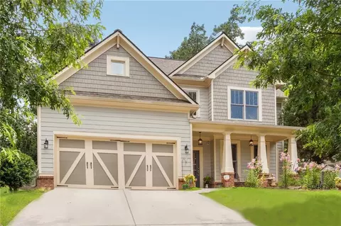 8130 Gracen Dr, Gainesville, GA 30506
