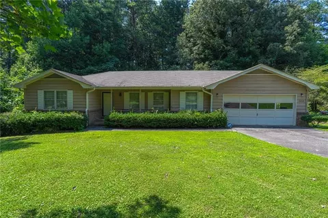 5263 Pounds Dr N, Stone Mountain, GA 30087
