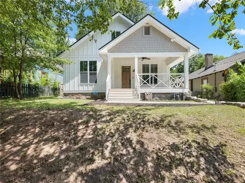 861 Dill Ave SW, Atlanta, GA 30310
