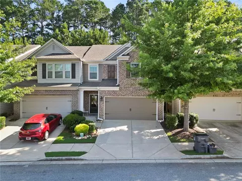 591 Justins Place Ln, Lawrenceville, GA 30043