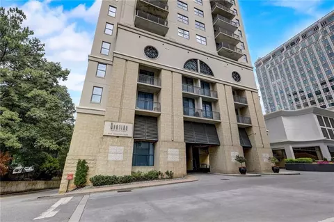 3040 Peachtree Rd NW #914, Atlanta, GA 30305