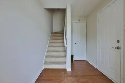 505 Abbotts Mill Dr, Duluth, GA 30097 photo 4