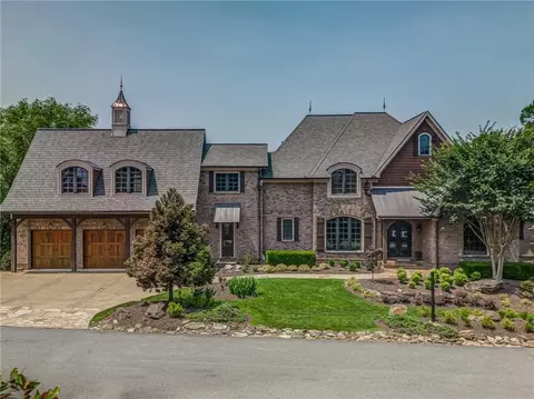 46 Waterside Dr SE, Cartersville, GA 30121