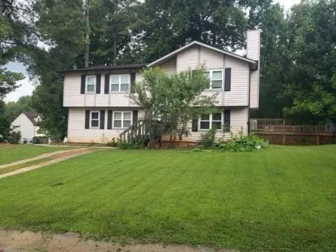1070 Memory Ln, Lawrenceville, GA 30044