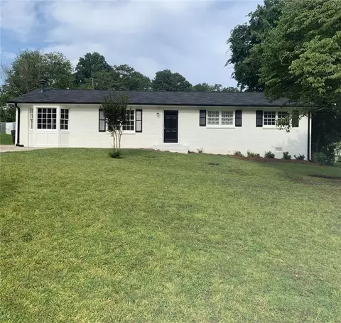 2391 Plymouth Ln, Norcross, GA 30071