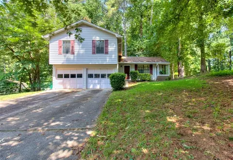4179 Silver Hill Ct, Snellville, GA 30039