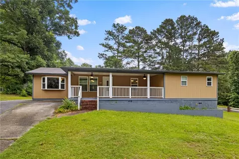1100 W Adrian Cir, Conyers, GA 30094