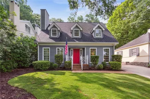 2167 Mckinley Rd NW, Atlanta, GA 30318