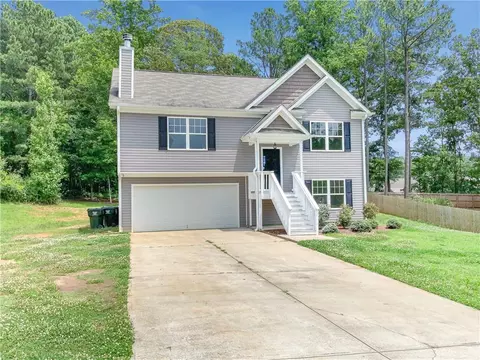 55 Country Farms Dr, Rockmart, GA 30153