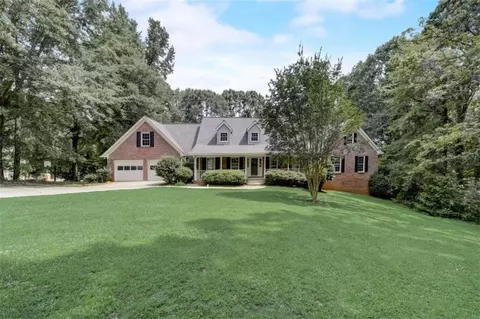218 Darwish Dr, Mcdonough, GA 30252