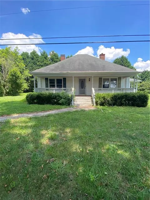 1654 Will Wages Rd, Dacula, GA 30019