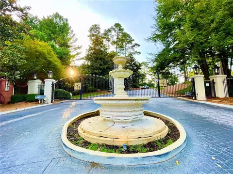4211 Pine Heights Dr NE, Atlanta, GA 30324