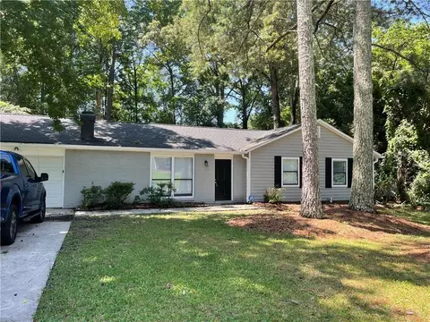 5423 Effingham Ct, Lithonia, GA 30038