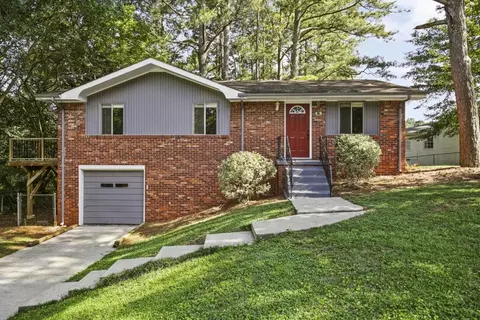 19 Vanguard Cir, Marietta, GA 30060