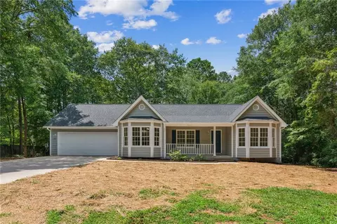 200 Regal Way W, Mcdonough, GA 30253