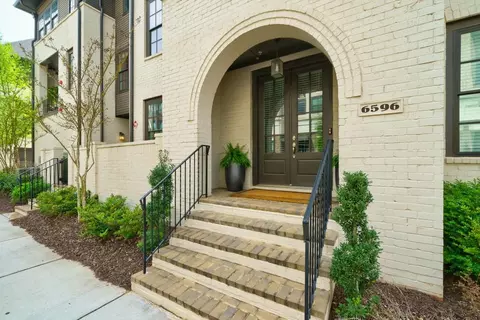 6596 Aria Village Dr, Sandy Springs, GA 30328