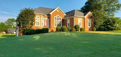 160 Courts Of Hampton, Hampton, GA 30228