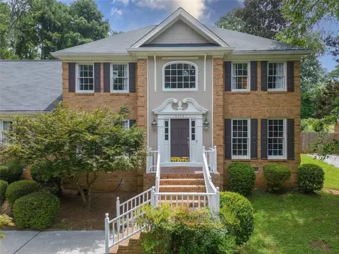 4112 Mayflower Ct SW, Lilburn, GA 30047