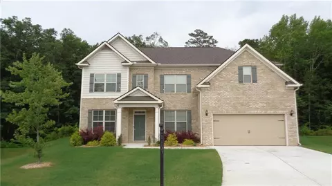 240 Fanleaf Dr, Fairburn, GA 30213