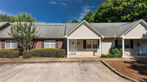 2925 Florence Dr #2925, Gainesville, GA 30504