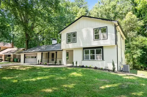 4430 Cherie Glen Trl, Stone Mountain, GA 30083