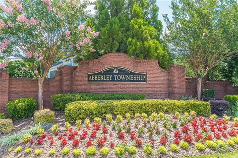 10930 Gallier St, Alpharetta, GA 30022