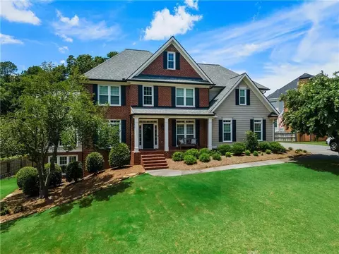 7 Hastings Dr, Cartersville, GA 30120