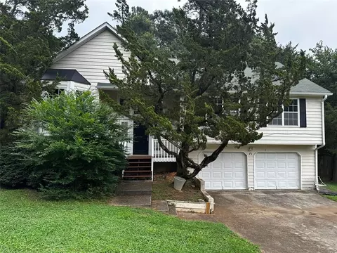 554 Scarborough Rd, Ellenwood, GA 30294
